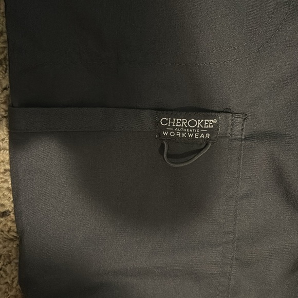 Cherokee Grey Scrub Pants 👩‍⚕️🩺 - Picture 2 of 9